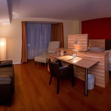 Plaza Premium Columbus 4* Bremen