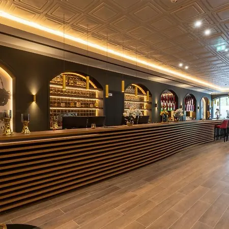 Plaza Premium Columbus 4* Bremen