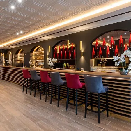 Hotel Plaza Premium Columbus