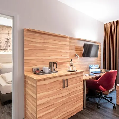 Plaza Premium Columbus 4* Bremen