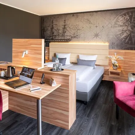 Plaza Premium Columbus
